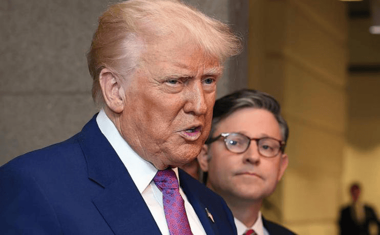 皇冠信用网在线开户_特朗普野心暴露皇冠信用网在线开户，27万中国学生可能被无情遣返！中方4个字说明一切