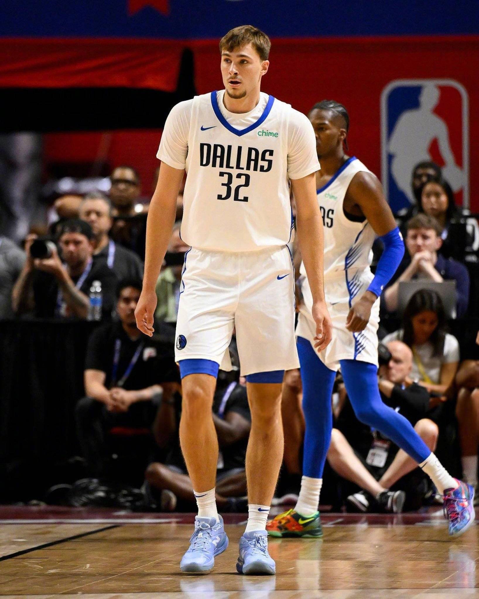 皇冠信用盘注册开户_夏联首日综述：弗拉格10+6+4力擒湖人 榜眼探花同时缺阵