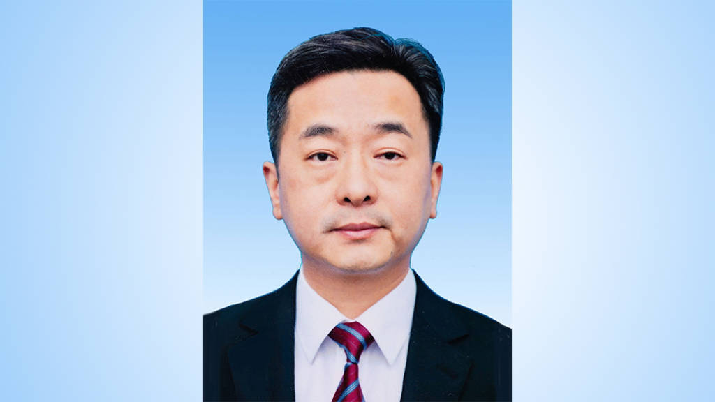 皇冠足球网址
_益阳市委书记陈竞皇冠足球网址
,已任湖南省政府党组成员