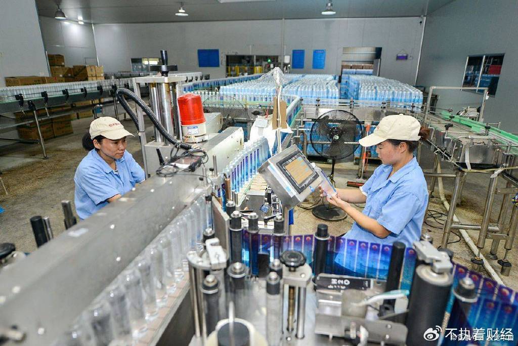 诺丁汉森林vs布伦特福德_还是曹德旺说出大实话！他直怼宗庆后诺丁汉森林vs布伦特福德，数据证实了曹德旺的暴利论