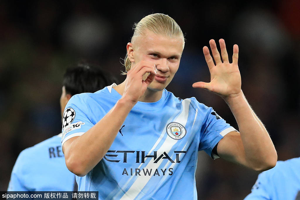 皇冠APP_欧冠-哈兰德多库破门丁丁重回故地 曼城2-0那不勒斯