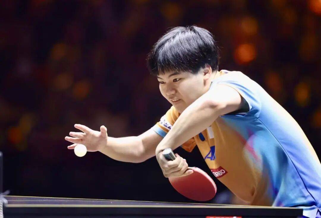 皇冠代理登录地址_孙颖莎、王曼昱女单争金皇冠代理登录地址，王楚钦、向鹏挺进男单4强 | WTT中国大满贯