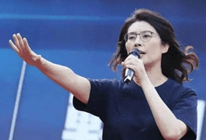 外围买球app十大平台_两岸有望和平统一！当选不到24小时外围买球app十大平台，郑丽文请求来北京面谈，赖清德朱立伦都没想到，信号特殊