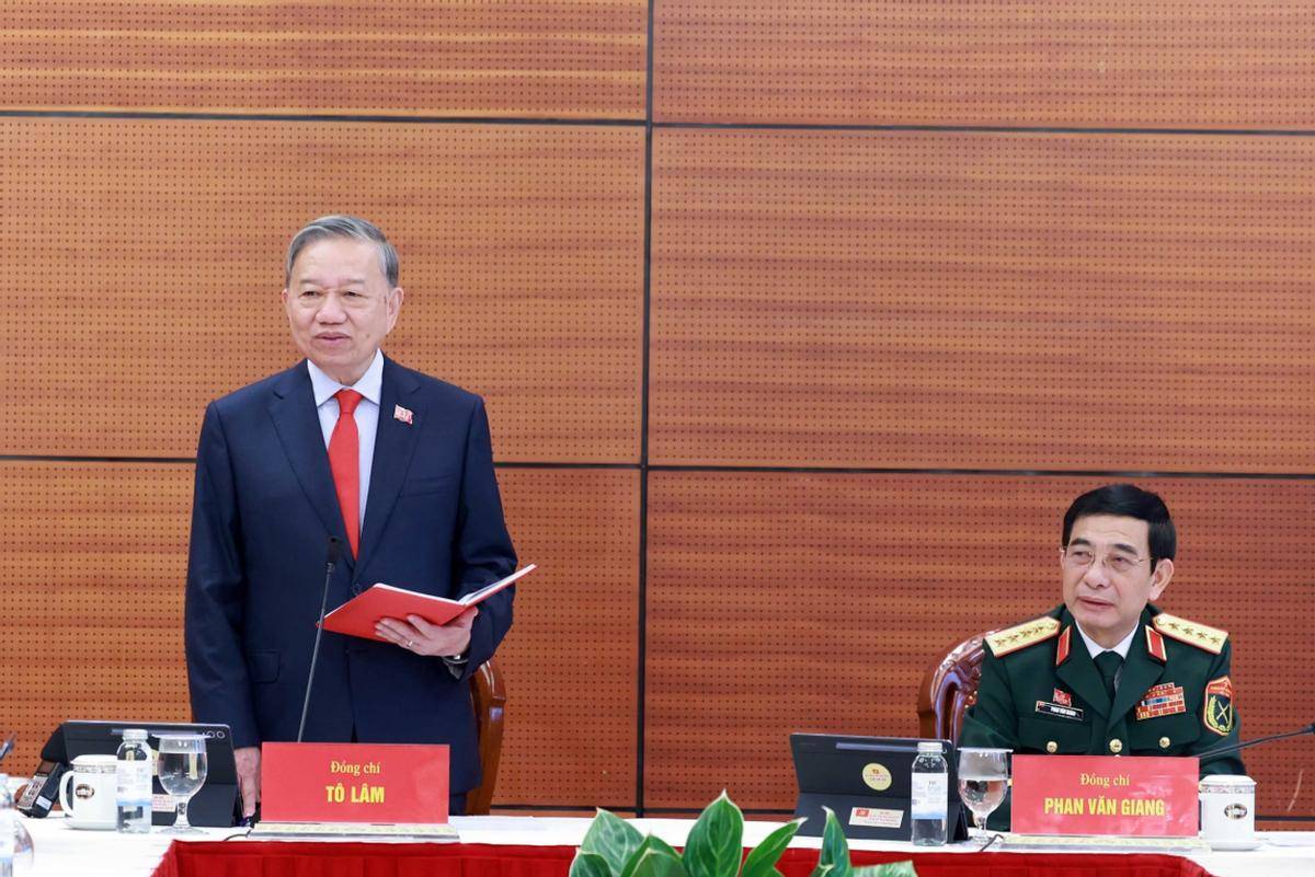 皇冠比分
_越南领导人做出承诺皇冠比分
,未来5年,国家的年均经济增速将达到10%,继续对中美两头吃?