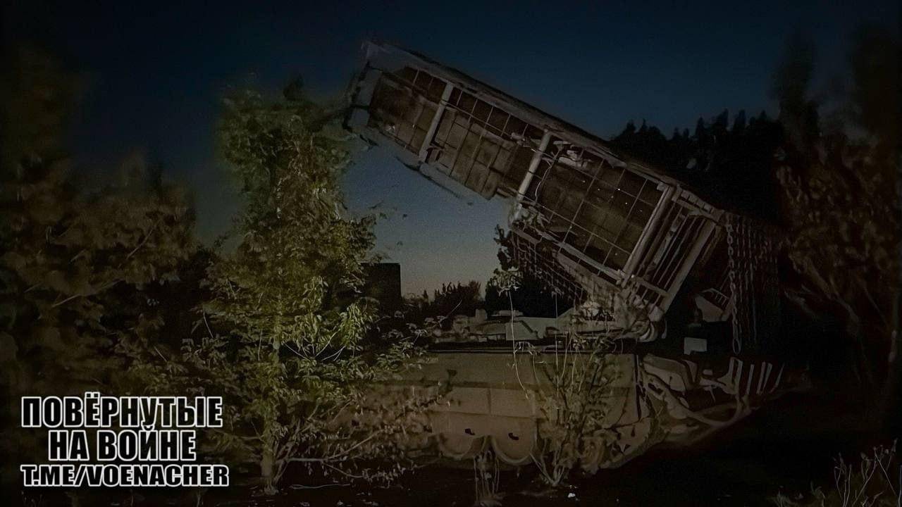 皇冠足球平台代理_一夜间战局突变皇冠足球平台代理，机器人冲锋，乌军9支精锐旅反击，俄军迎来噩耗